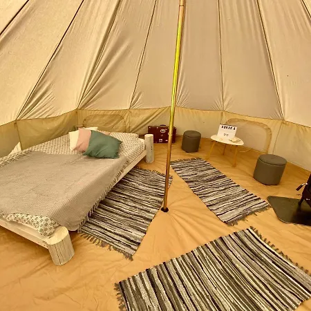Glamping * Abruka