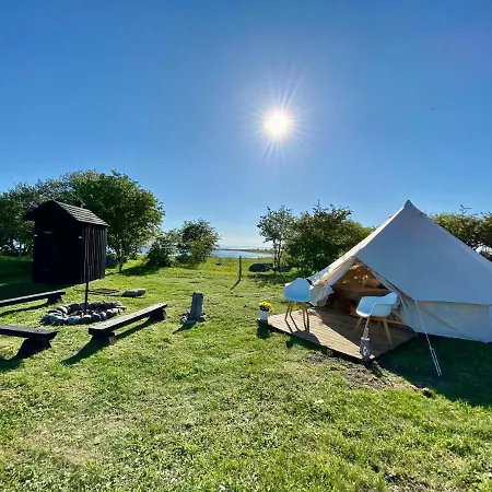 Glamping